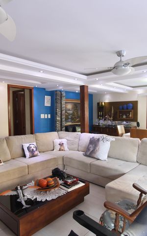 Casa de condomínio à venda com 274m², 4 quartos e 1 vagaSala