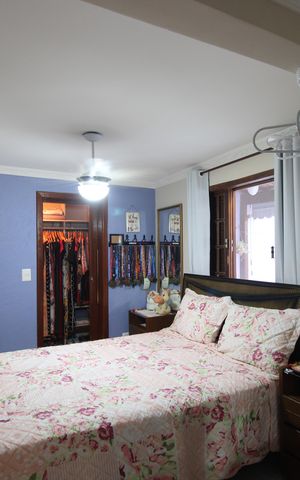 Casa de condomínio à venda com 274m², 4 quartos e 1 vagaSuíte 4
