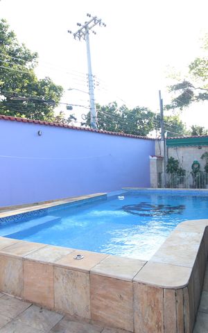 Casa de condomínio à venda com 274m², 4 quartos e 1 vagaPiscina