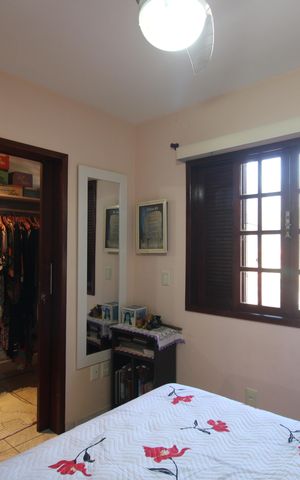 Casa de condomínio à venda com 274m², 4 quartos e 1 vagaSuíte 3