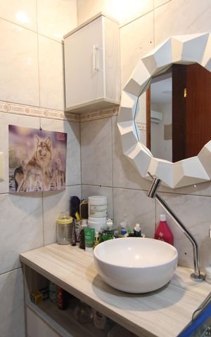 Casa de condomínio à venda com 274m², 4 quartos e 1 vagaBanheiro da suíte 3