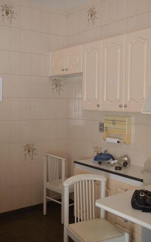 Casa para alugar com 345m², 3 quartos e 4 vagasCozinha