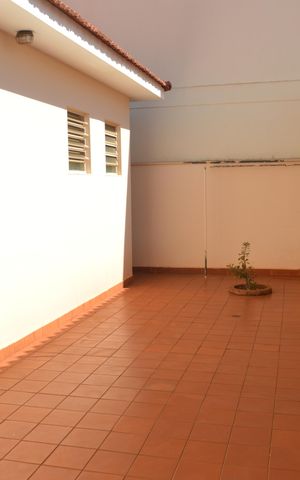 Casa para alugar com 345m², 3 quartos e 4 vagasQuintal