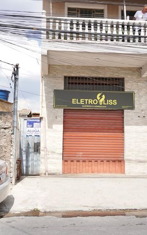 Casa para alugar com 80m², 3 quartos e sem vaga Casa para alugar com 80m², 3 quartos e sem vagaFachada