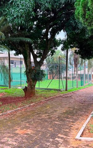 Casa à venda com 2191m², 3 quartos e 10 vagas Casa à venda com 2191m², 3 quartos e 10 vagasÁrea externa
