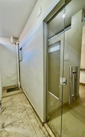 Casa para alugar com 40m², 1 quarto e sem vaga Casa para alugar com 40m², 1 quarto e sem vagaÁrea de Serviço privativa