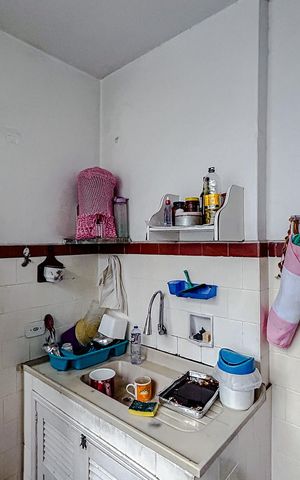 Apartamento à venda com 45m², 1 quarto e sem vagaCozinha e área de serviço