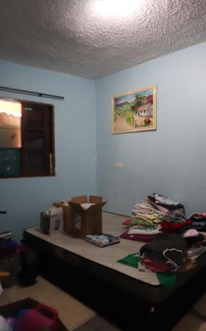 Casa à venda com 150m², 3 quartos e sem vagaSala - Casa 1