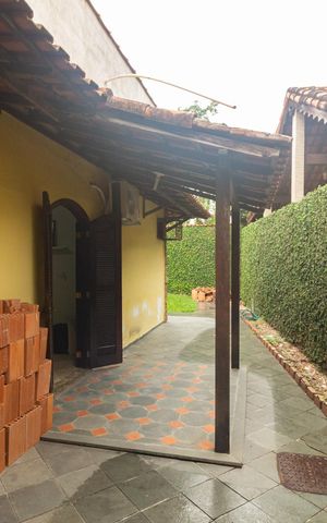 Casa à venda com 250m², 4 quartos e 3 vagas Casa à venda com 250m², 4 quartos e 3 vagasVista do Quarto 2