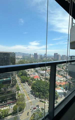Apartamento à venda com 76m², 2 quartos e 2 vagas Apartamento à venda com 76m², 2 quartos e 2 vagasVaranda da Sala