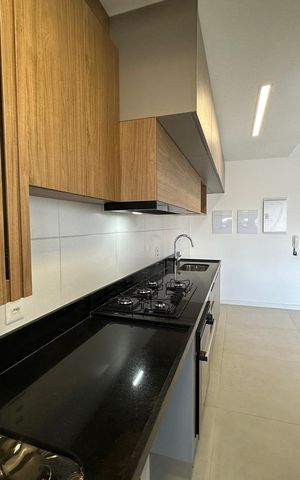 Apartamento à venda com 76m², 2 quartos e 2 vagas Apartamento à venda com 76m², 2 quartos e 2 vagasCozinha