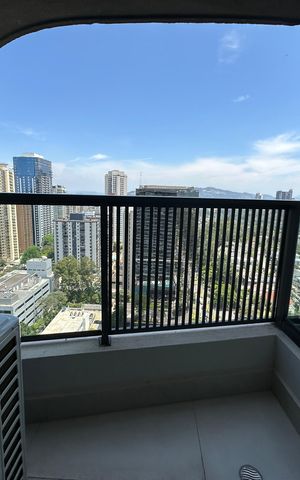 Apartamento à venda com 76m², 2 quartos e 2 vagas Apartamento à venda com 76m², 2 quartos e 2 vagasVaranda Suíte