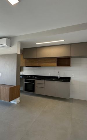 Apartamento à venda com 76m², 2 quartos e 2 vagas Apartamento à venda com 76m², 2 quartos e 2 vagasSala
