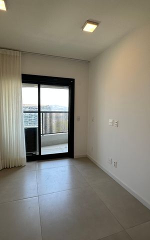 Apartamento à venda com 76m², 2 quartos e 2 vagas Apartamento à venda com 76m², 2 quartos e 2 vagasSuíte