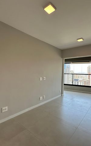 Apartamento à venda com 76m², 2 quartos e 2 vagas Apartamento à venda com 76m², 2 quartos e 2 vagasSala
