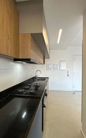 Apartamento à venda com 76m², 2 quartos e 2 vagas Apartamento à venda com 76m², 2 quartos e 2 vagasCozinha