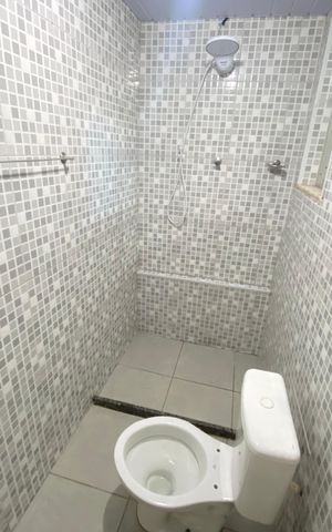 Casa à venda com 200m², 1 quarto e 2 vagas