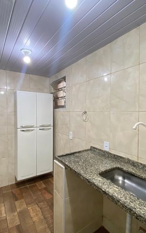 Casa à venda com 200m², 1 quarto e 2 vagas