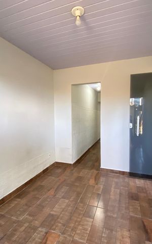 Casa à venda com 200m², 1 quarto e 2 vagas