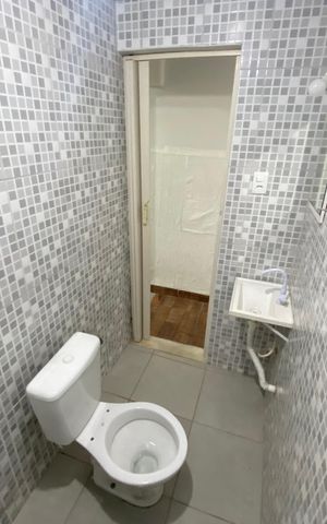 Casa à venda com 200m², 1 quarto e 2 vagas