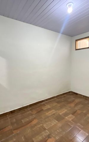 Casa à venda com 200m², 1 quarto e 2 vagas