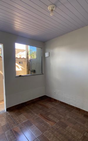 Casa à venda com 200m², 1 quarto e 2 vagas