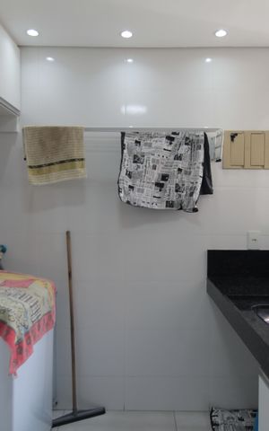 Apartamento à venda com 48m², 2 quartos e 1 vagaCozinha e Área de Serviço