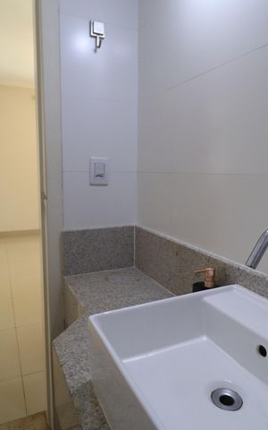 Casa para alugar com 286m², 4 quartos e 1 vagaLavabo