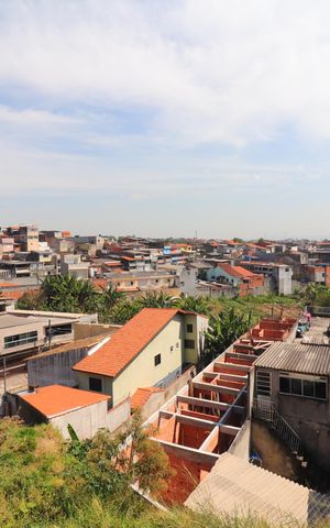 Casa à venda com 185m², 4 quartos e 2 vagasQuintal