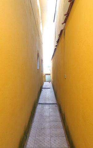 Casa à venda com 185m², 4 quartos e 2 vagasCorredor Externo