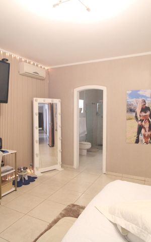 Casa à venda com 2000m², 4 quartos e 8 vagasSuíte 4