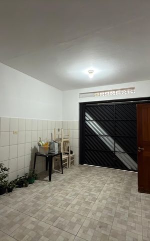 Casa para alugar com 160m², 4 quartos e 1 vaga Casa para alugar com 160m², 4 quartos e 1 vagaGaragem