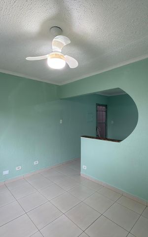 Casa para alugar com 160m², 4 quartos e 1 vaga Casa para alugar com 160m², 4 quartos e 1 vagaSala