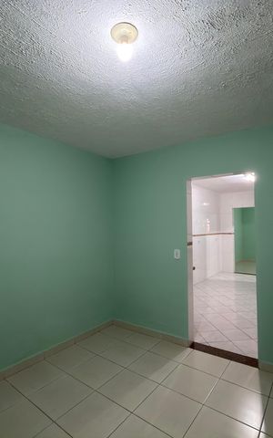 Casa para alugar com 160m², 4 quartos e 1 vaga Casa para alugar com 160m², 4 quartos e 1 vagaQuarto 4