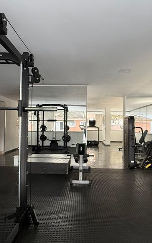 Apartamento para alugar com 161m², 3 quartos e 2 vagas Apartamento para alugar com 161m², 3 quartos e 2 vagasÁrea comum