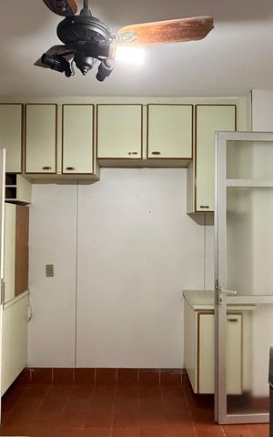 Apartamento para alugar com 161m², 3 quartos e 2 vagas Apartamento para alugar com 161m², 3 quartos e 2 vagasCozinha
