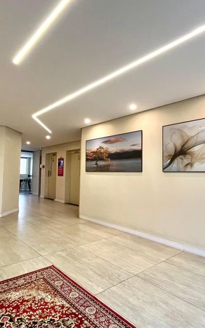 Apartamento à venda com 62m², 2 quartos e 1 vaga Apartamento à venda com 62m², 2 quartos e 1 vagaHall social