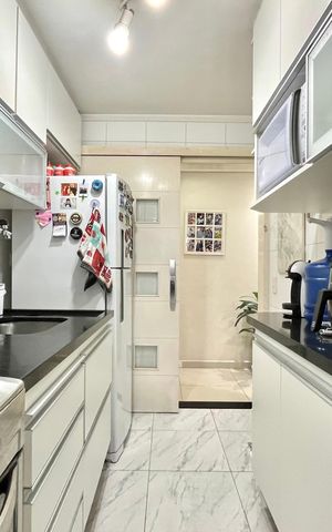 Apartamento à venda com 62m², 2 quartos e 1 vaga Apartamento à venda com 62m², 2 quartos e 1 vagaCozinha