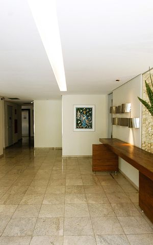 Apartamento à venda com 85m², 3 quartos e 2 vagasHall de entrada