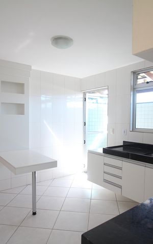Apartamento para alugar com 110m², 3 quartos e 2 vagasCozinha