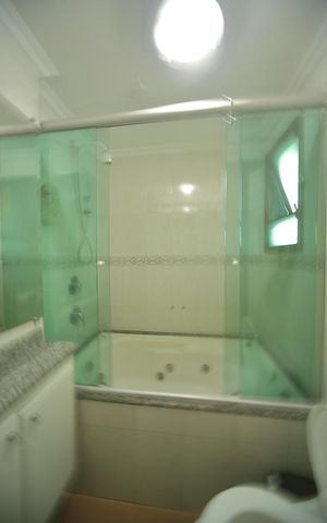 Apartamento para alugar com 104m², 3 quartos e 2 vagasBanheiro da Suíte 