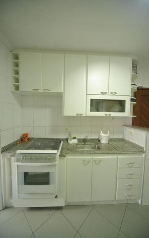 Apartamento para alugar com 104m², 3 quartos e 2 vagasCozinha 