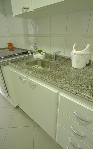 Apartamento para alugar com 104m², 3 quartos e 2 vagasCozinha 