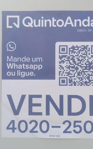 Casa para alugar com 250m², 3 quartos e 3 vagas Casa para alugar com 250m², 3 quartos e 3 vagasFachada