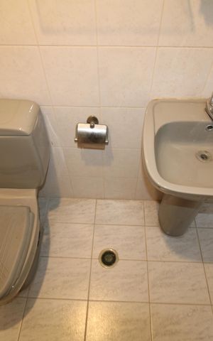 Casa para alugar com 250m², 3 quartos e 3 vagasÁrea de Serviço - Banheiro