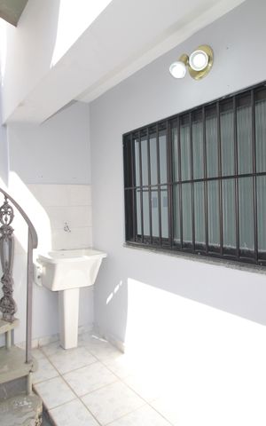 Casa para alugar com 250m², 3 quartos e 3 vagasÁrea de Serviço