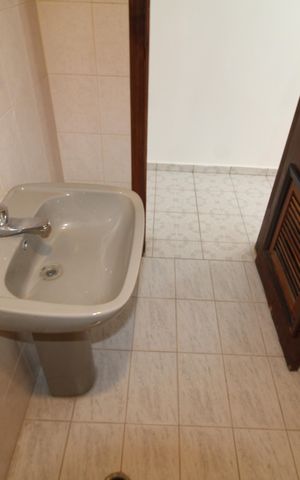 Casa para alugar com 250m², 3 quartos e 3 vagasÁrea de Serviço - Banheiro