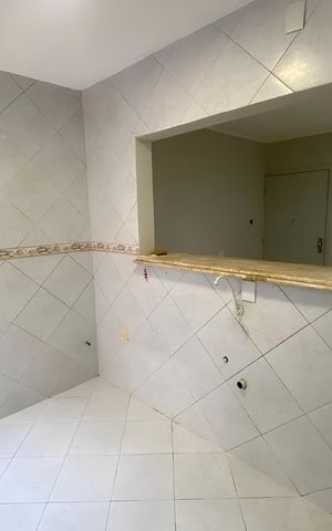 Apartamento à venda com 64m², 2 quartos e sem vaga Apartamento à venda com 64m², 2 quartos e sem vagaCozinha