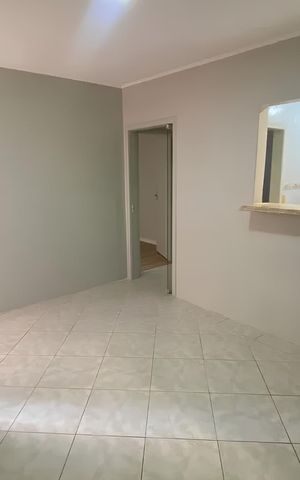 Apartamento à venda com 64m², 2 quartos e sem vaga Apartamento à venda com 64m², 2 quartos e sem vagaSala