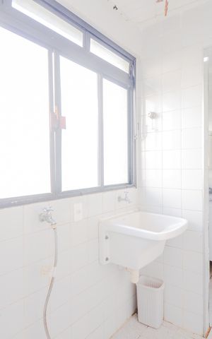Apartamento à venda com 81m², 2 quartos e 2 vagasÁrea de Serviço